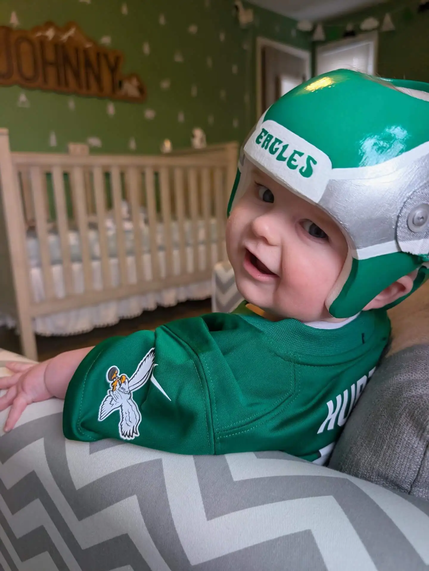 cranial molding helmet Eagles