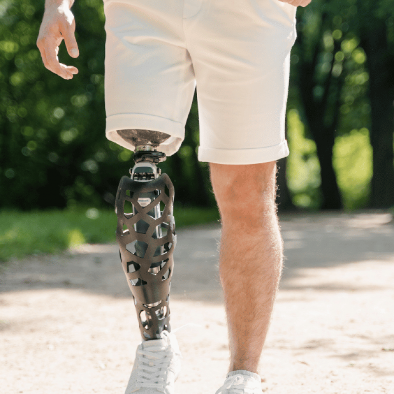 legprosthetic-lawall